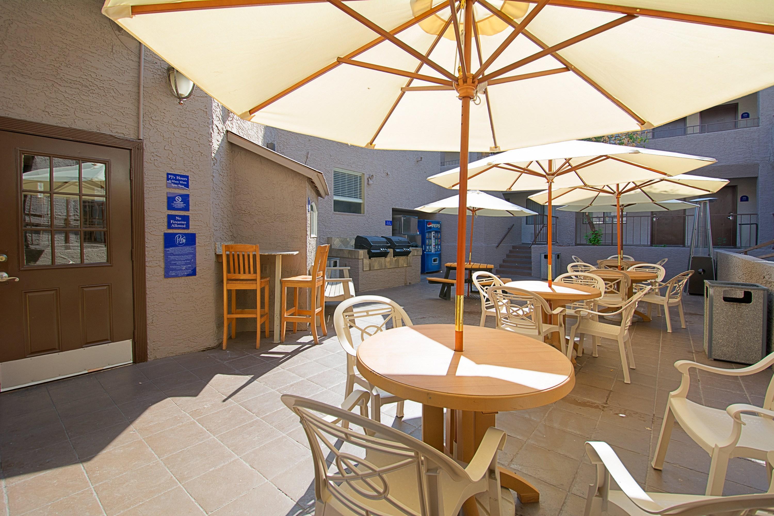 Hotel Tempe/Phoenix Airport Innsuites Hotel & Suites Bagian luar foto