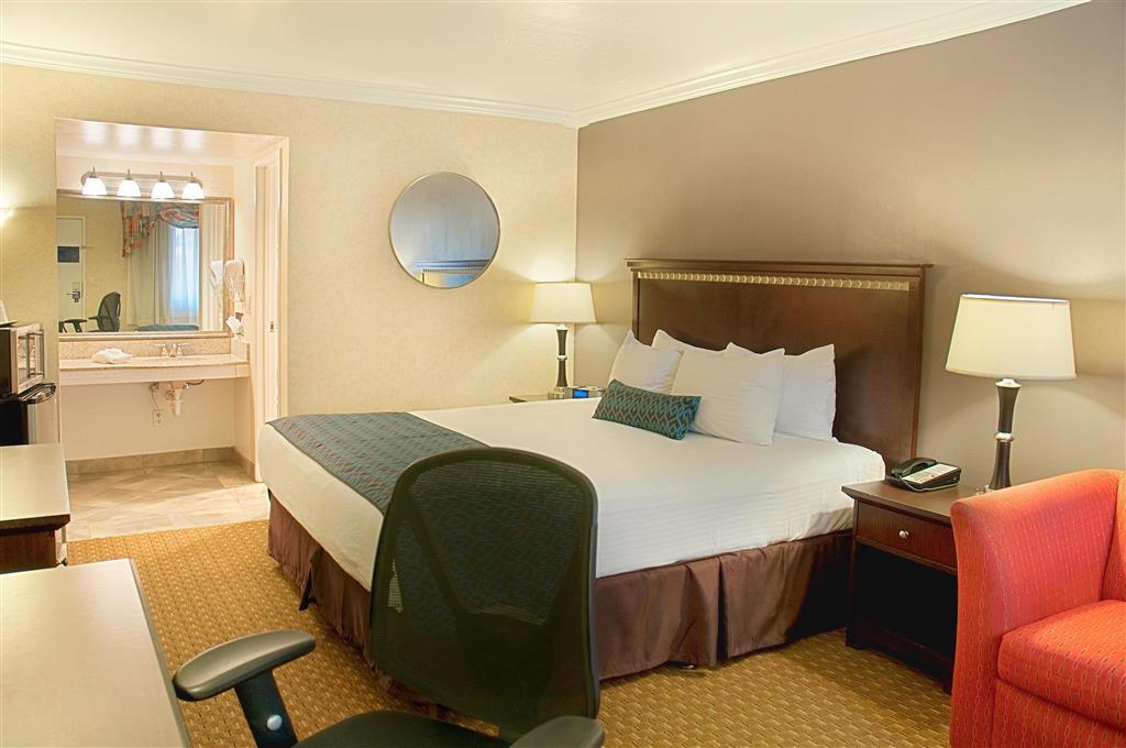 Hotel Tempe/Phoenix Airport Innsuites Hotel & Suites Bagian luar foto