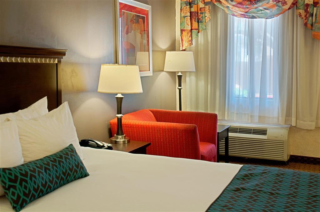 Hotel Tempe/Phoenix Airport Innsuites Hotel & Suites Bagian luar foto