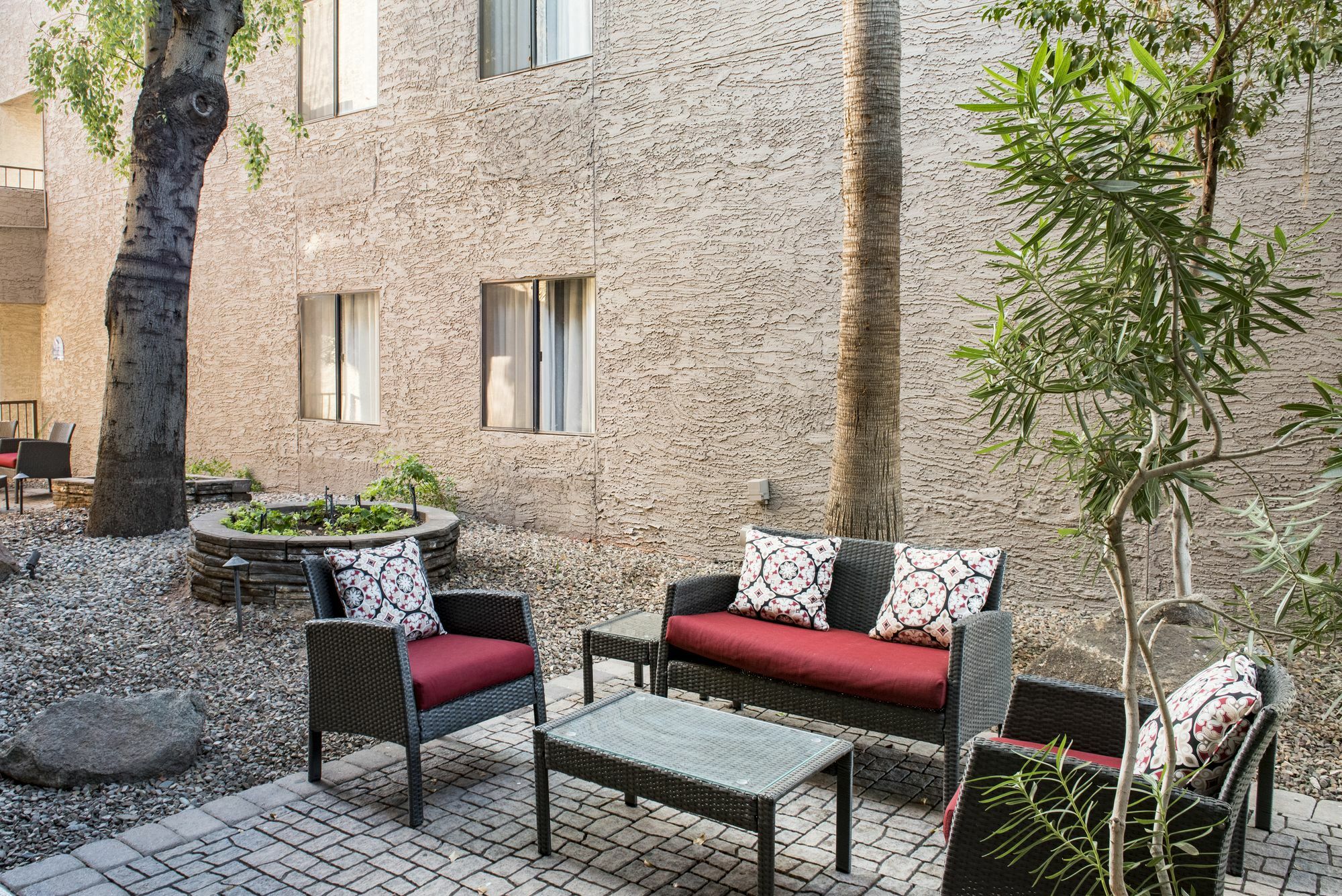 Hotel Tempe/Phoenix Airport Innsuites Hotel & Suites Bagian luar foto
