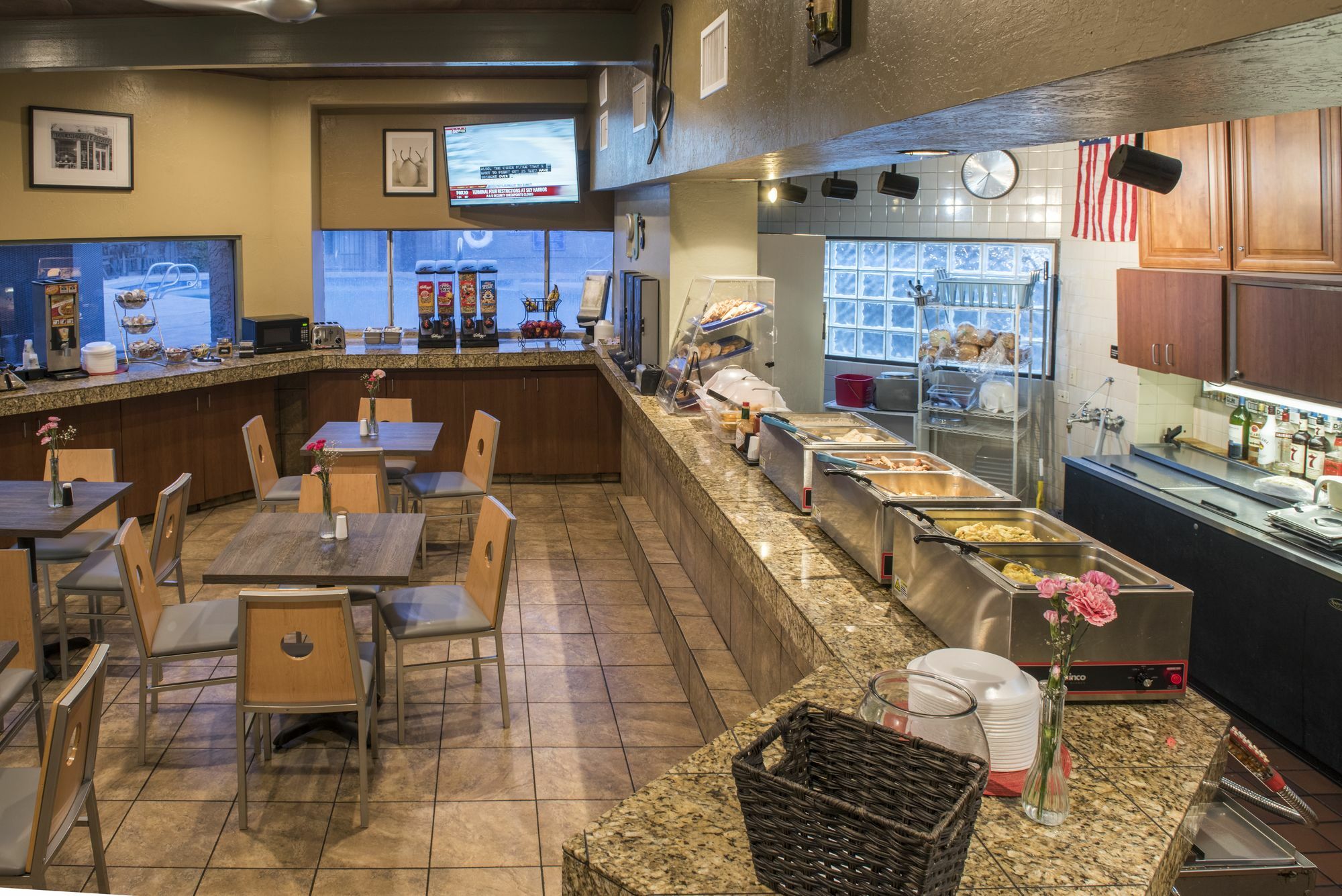 Hotel Tempe/Phoenix Airport Innsuites Hotel & Suites Bagian luar foto